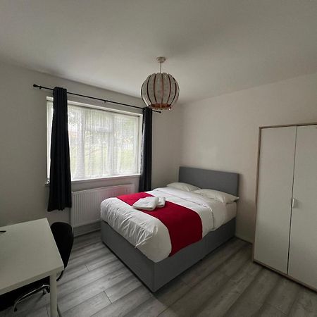 Starlet Stepney Apartment ลอนดอน ภายนอก รูปภาพ