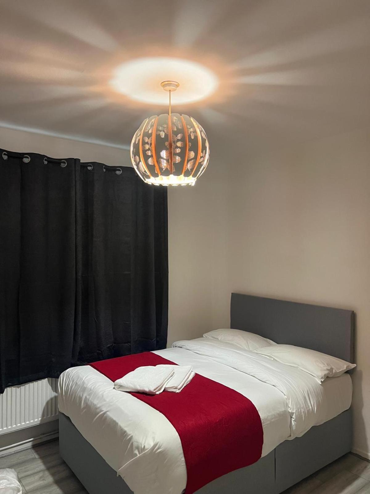 Starlet Stepney Apartment ลอนดอน ภายนอก รูปภาพ