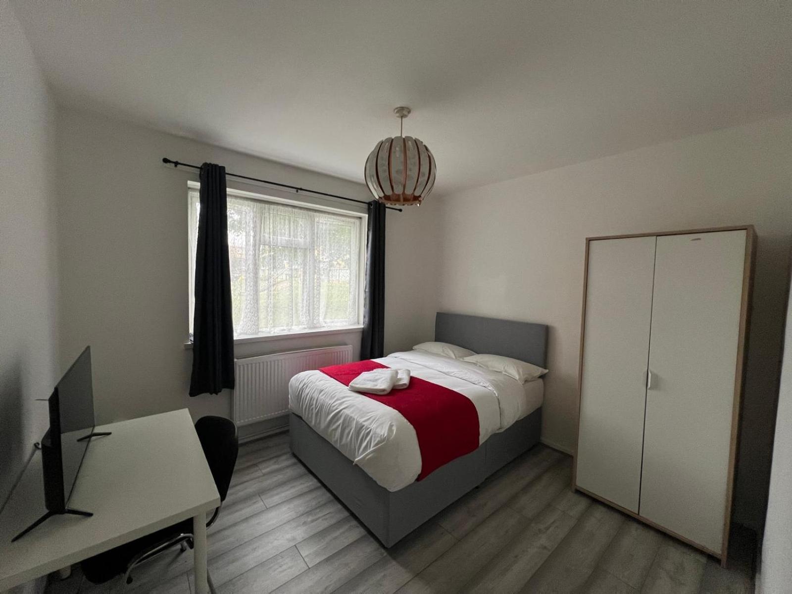 Starlet Stepney Apartment ลอนดอน ภายนอก รูปภาพ