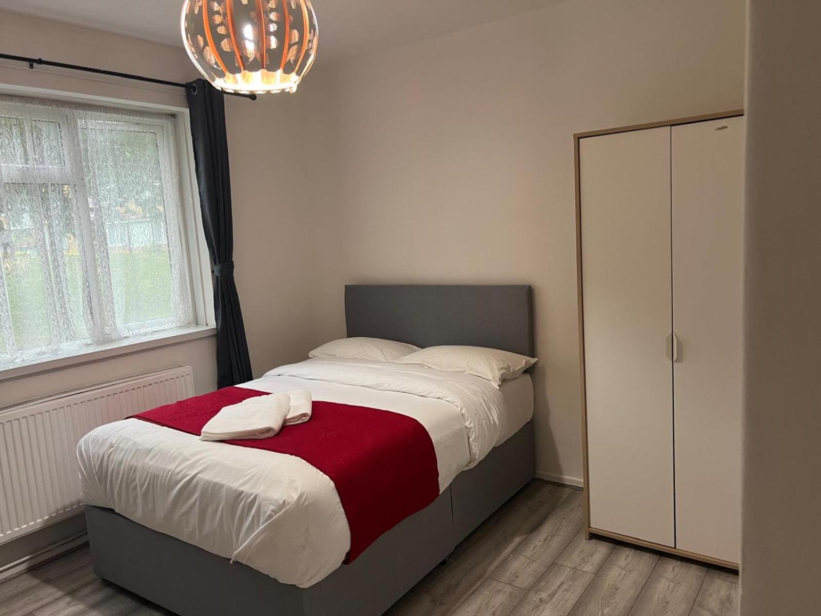 Starlet Stepney Apartment ลอนดอน ภายนอก รูปภาพ