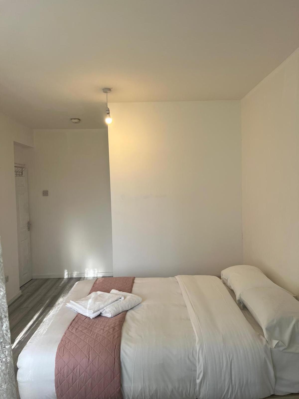 Starlet Stepney Apartment ลอนดอน ภายนอก รูปภาพ