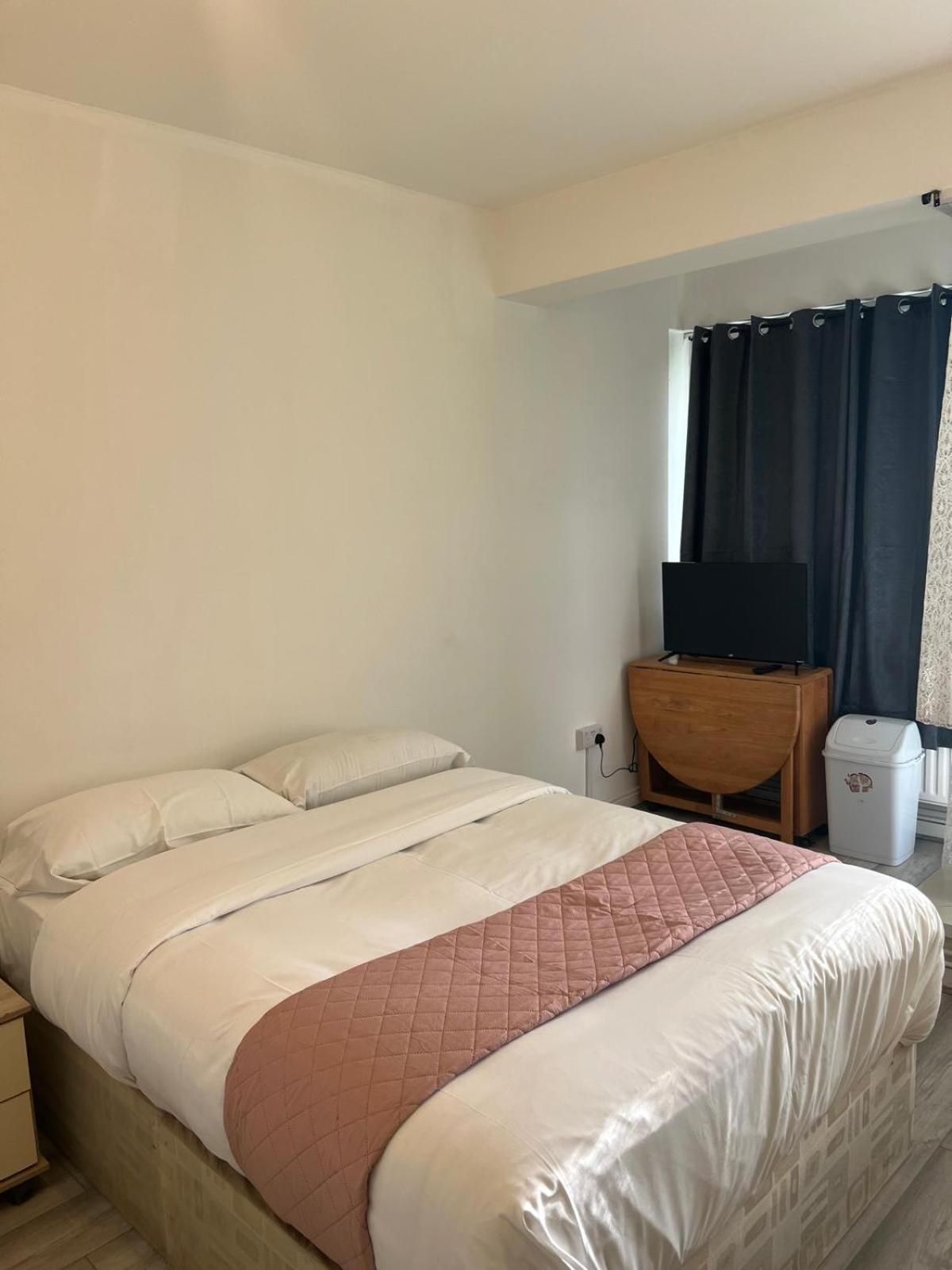 Starlet Stepney Apartment ลอนดอน ภายนอก รูปภาพ